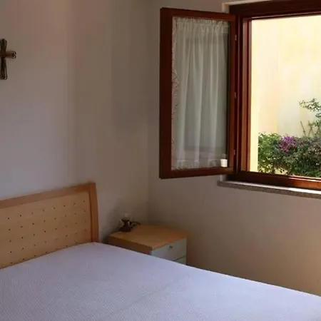 Centro Di Con Veranda E Giardino Villasimius